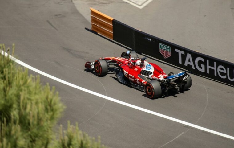 מכונית פורמולה 1 במרוץ – צילום אילוסטרציה, לא רפאל קמארה
